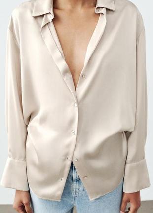 Базова атласна сорочка zara