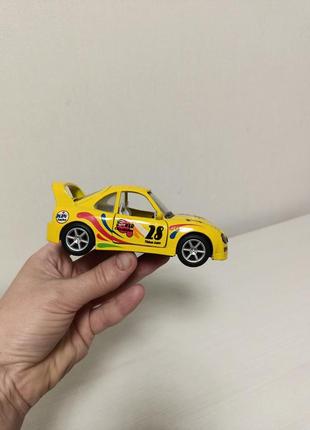 🚗 металева машинка