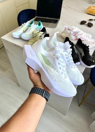 Жіночі літні кросівки nike vista шорти white шорти green