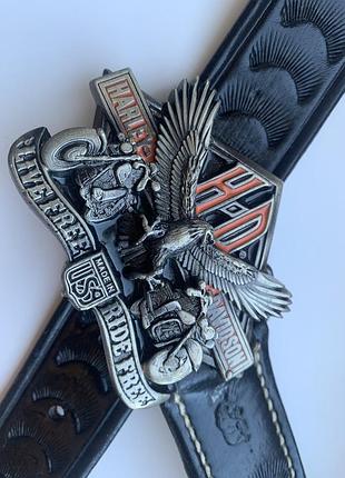 Пряжка harley davidson + ремень ручной работы.  идиальное состояние