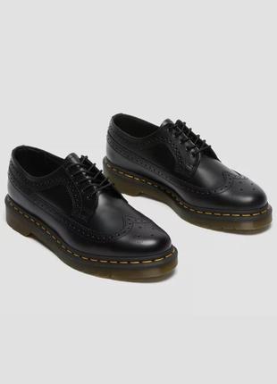 Кожаные черные туфли броги dr. martens 3989 brogue shoes лоферы dr. martens