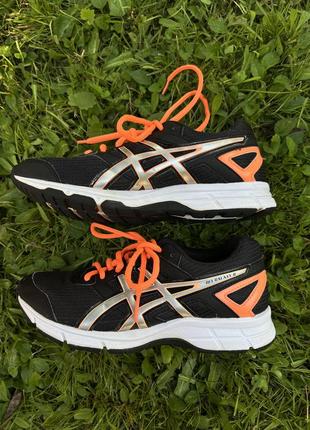and Gel-Spectrum asics Are Dropping Two GEL-Kayano 14 Colabs