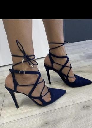 Синие босоножки туфли на каблуке / синие босоножки-лодочки на шнуровке zara