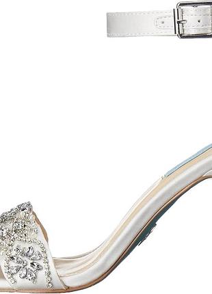 Атласные сатин свадебные свадебные туфли босоножки 36 betsey hohnson