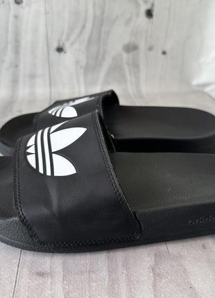 Adidas шлепки шльопки