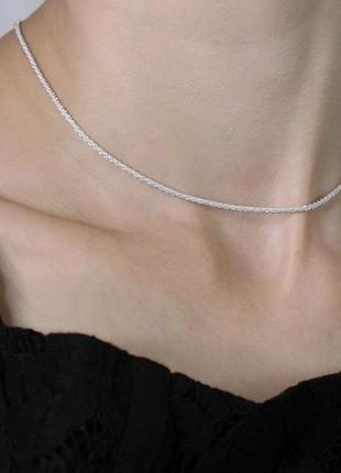 Цепочка серебристая классическая минималистичная, белая хрупкая женственная цепь, нежное серебряное колье