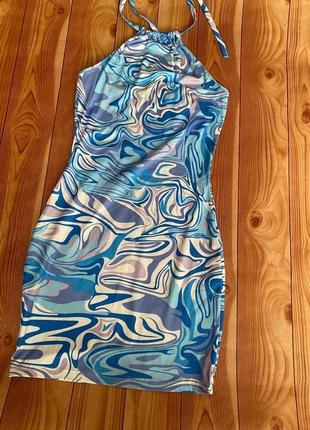 Прилегла літня сукня на шнурівці