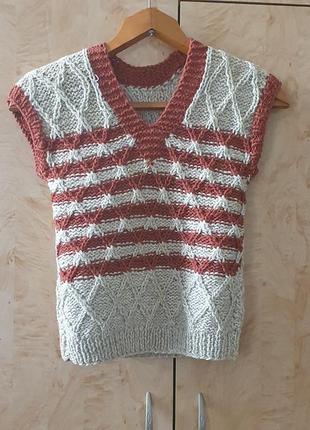Жилєтка вязана