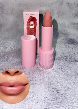 Матовая помада kylie cosmetics в оттенке kylie