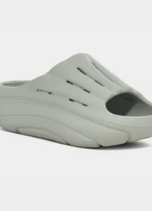 Ugg foamo slide