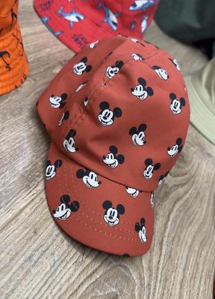 Кепка george мікі маус на хлопчика ,регулюється на 1-2-3 рочки