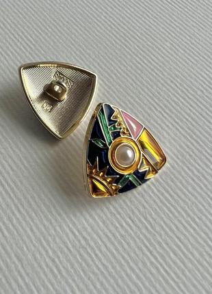 Ґудзик костюмний трикутний з емаллю осново золото на ніжці різнокольоровий 20мм метал