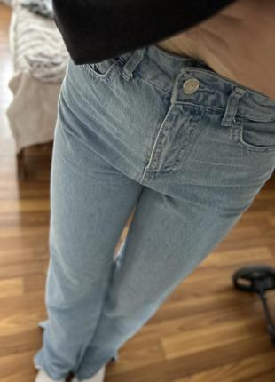 Джинси жіночі