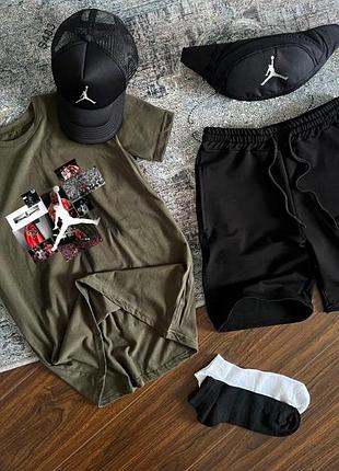 Чоловічій літній костюм jordan футболка + шорти + кепка + барсетка + шкарпетки в подарунок хакі комплект джордан на літо (b)