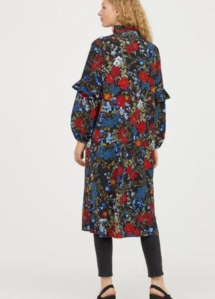 Шикарне плаття h&m в квіти, з воланами.