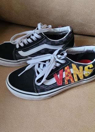 Детские кроссовки vans.размер 32.5.