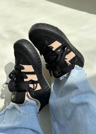 Женские кроссовки adidas page adimatic black peach адидас черного с персиковым цветами