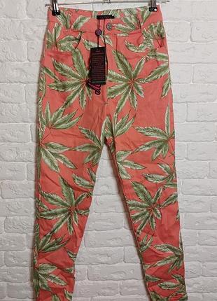 Фирменные летние джинсы брюки штаны