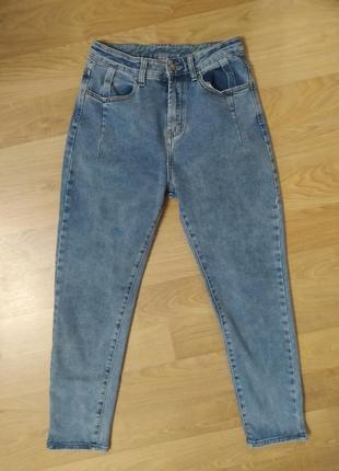Джинси мом