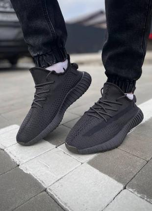 Yeezy неймовірного космічного кольору💙🖤3 фото