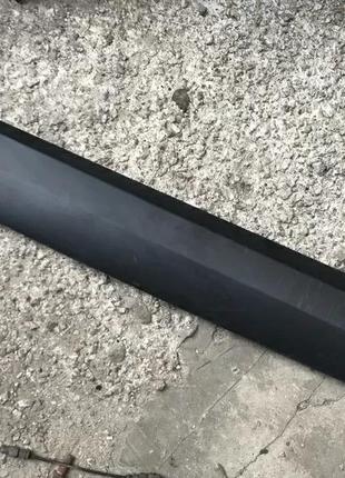 Бу молдинг двери задней правой renault megane 3, 828760004r