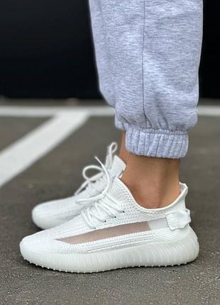 Легенькі текстильні жіночі кросівки / демісезонні / весняні, літні, осінні / текстиль / чорні, білі, сірі