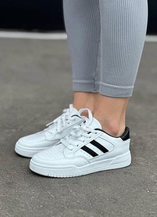 Жіночі кросівки з натуральної шкіри / кеди / демісезонні / весняні, літні, осінні / шкіра / чорні, білі, бежеві