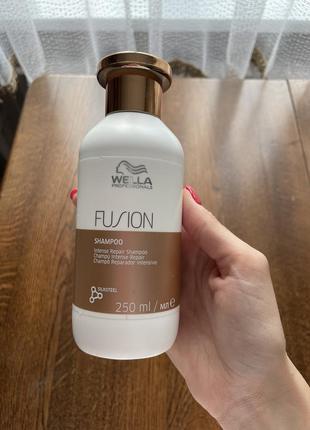 Шампунь wella