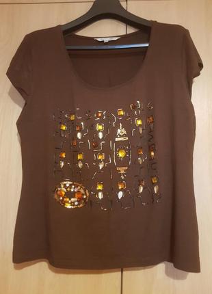 Футболка с камнями коричневая