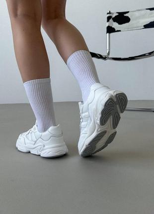 Легенькі та зручні жіночі кросівки / демісезонні / весняні, літні, осінні / текстиль, сітка, шкіра / чорні, білі7 фото