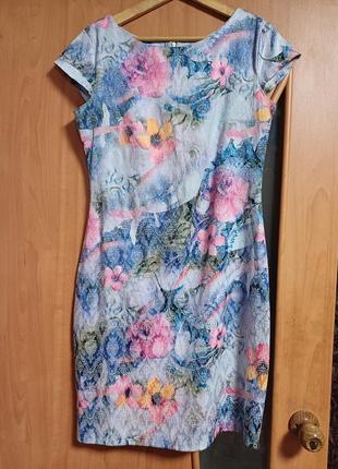 Платье платье с цветочным принтом