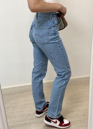 Джинси levi’s high slim straight