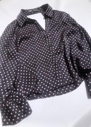 Нова укорочена блуза zara
