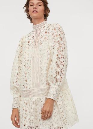 Удивительное праздничное кружевное платье айвори h&m xs