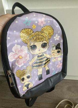Лол кукла рюкзак для девочки черный с принтом на одно большое отделение идеал