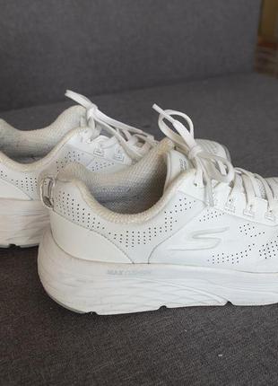 Кроссовки skechers на толстой подошве