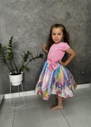 Платье пышное с единорогом7 фото