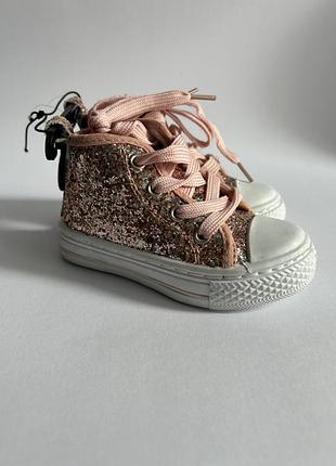 Нові дитячі кеди для дівчинки 3