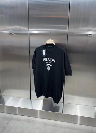 Брендові футболки