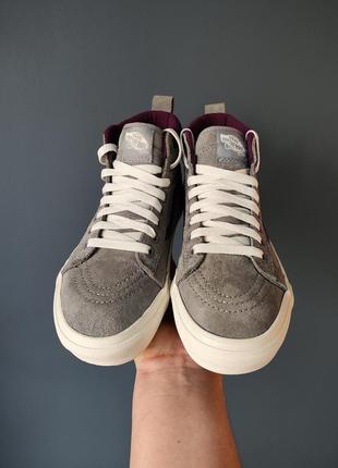 Продам високі кеди кросівки vans sk8-hi mte