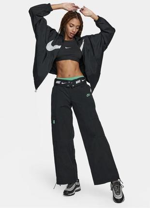 Стильні нейлонові штани карго nike
