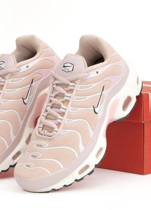 Кроссовки womens black and pink nike frees blue pants girls