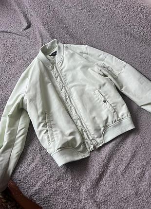 Куртка, бомпер мятного цвета reserved s-m