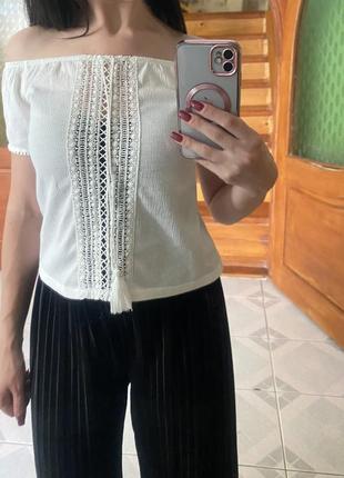 Женские черные кюлоты, белая футболка h&m