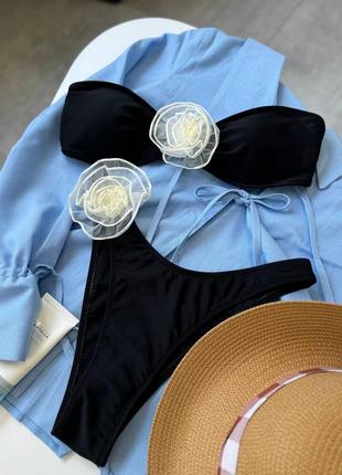 Трендовый купальник с розой