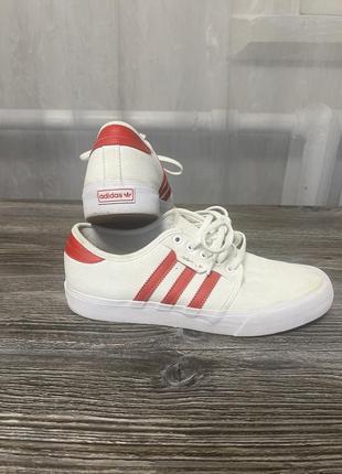 Кроссовки adidas original seeley xt7 фото