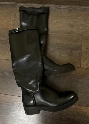 Чоботи zara