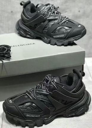 Кроссовки в стиле balenciaga