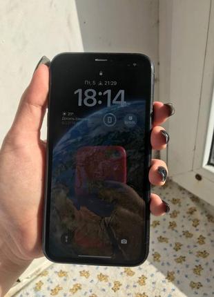 Продаю iphone xr