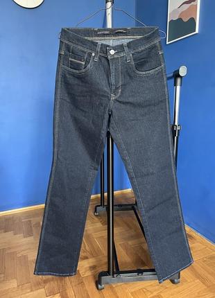 Джинсы женские в идеальном состоянии